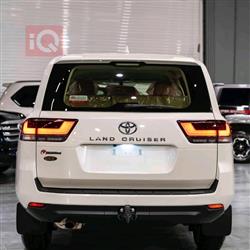 تويوتا لاندكروزر